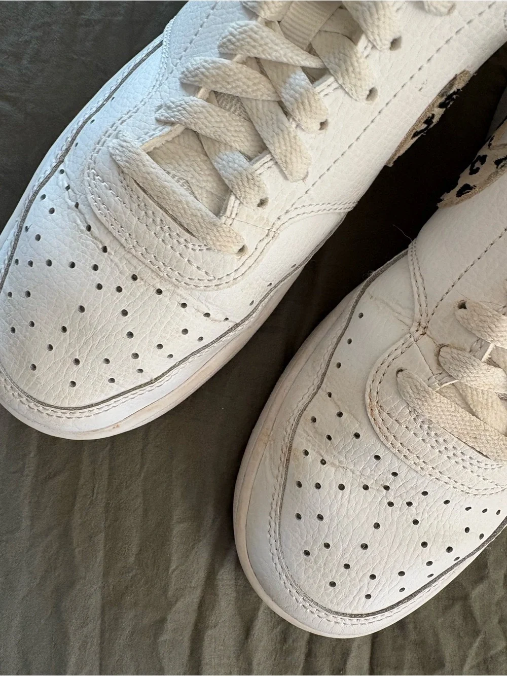 Nike Court Vision Low Leopard Swoosh White Leather. Size 9.5.